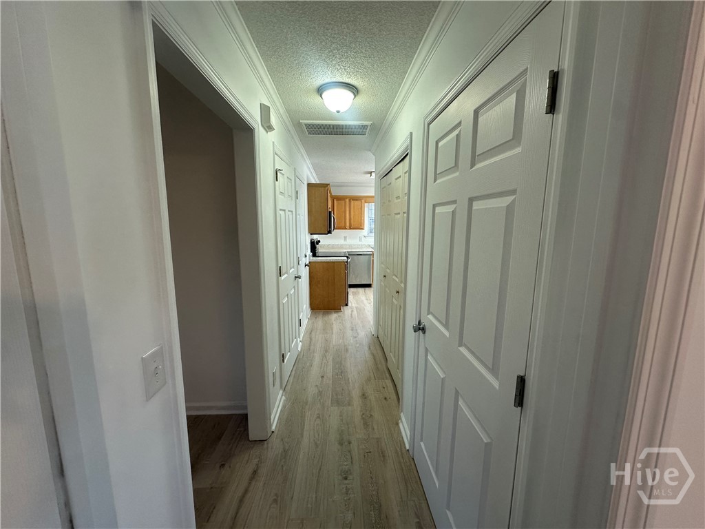 1 Redding Court Savannah, GA 31419 - Photo 10 of 25