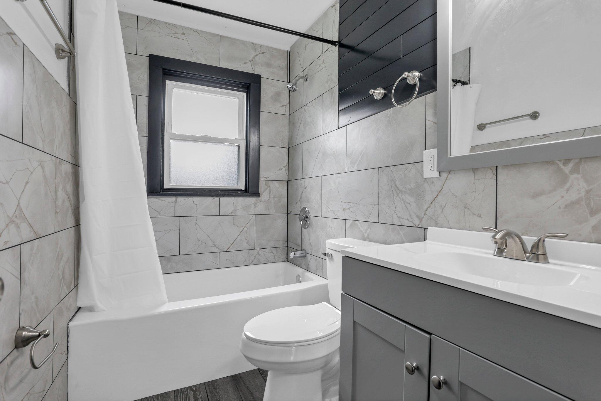 2253 Gerbert Road Columbus, OH 43211 - Photo 26 of 42 25-web-or-mls-0N4A2653