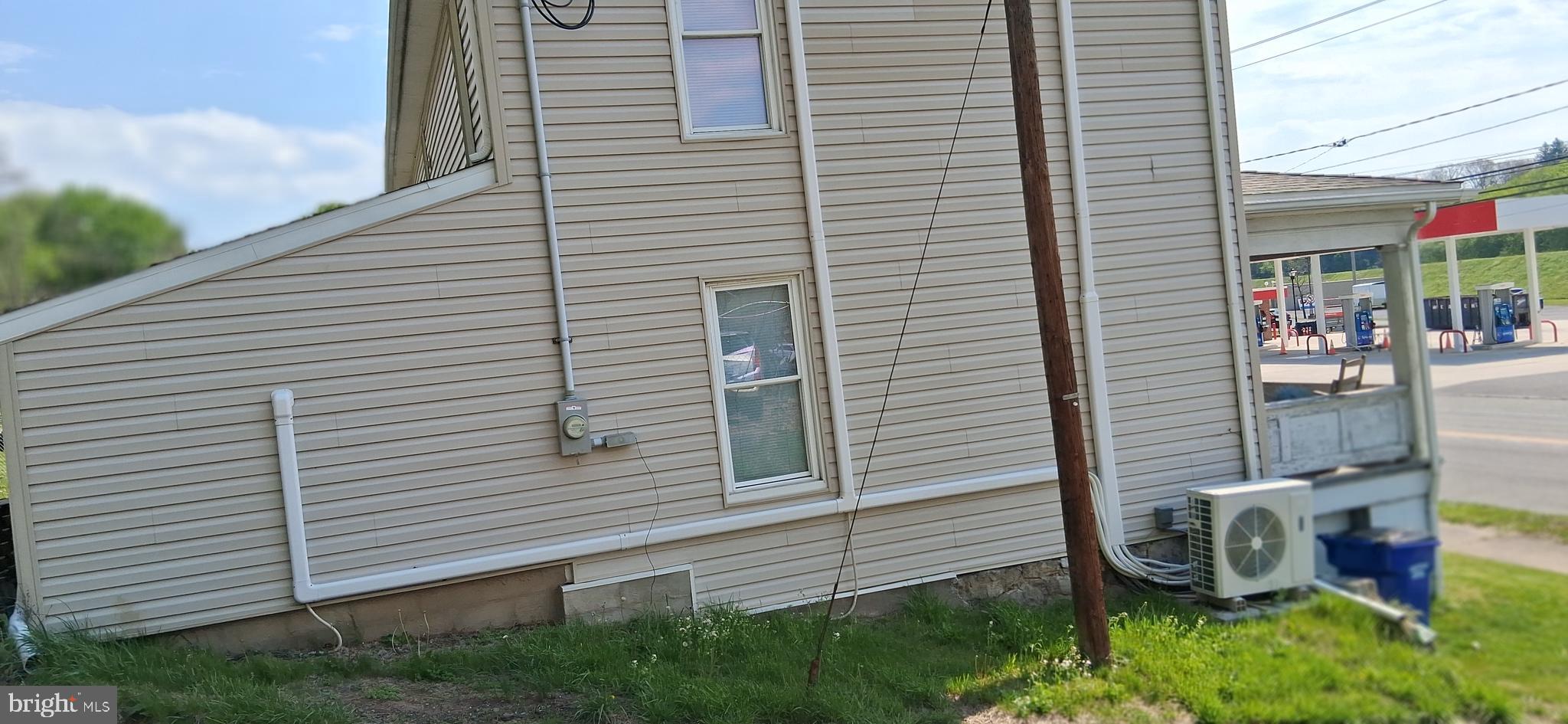 327-329 West Main Street Everett, PA 15537 - Photo 14 of 81