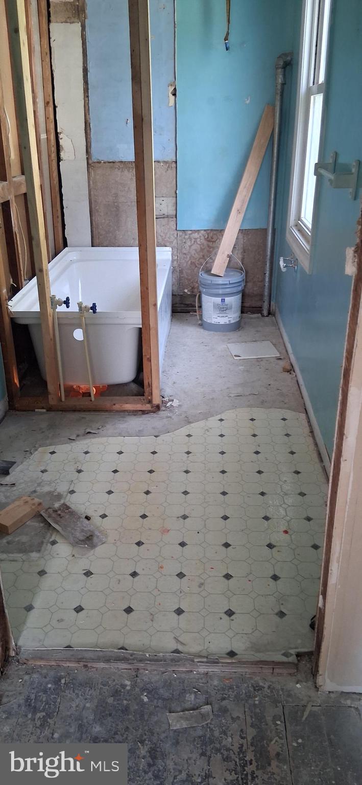 327-329 West Main Street Everett, PA 15537 - Photo 57 of 81 a view of an entryway