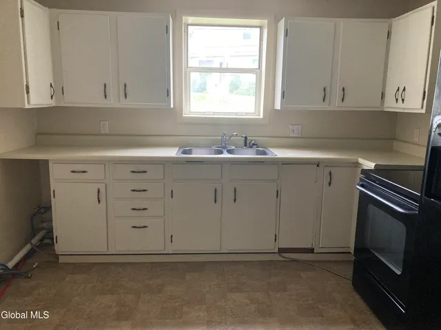 $149,900 | 2 Father Jogues Place, Ticonderoga, NY 12883