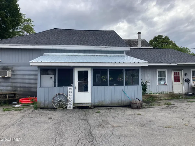 $149,900 | 2 Father Jogues Place, Ticonderoga, NY 12883