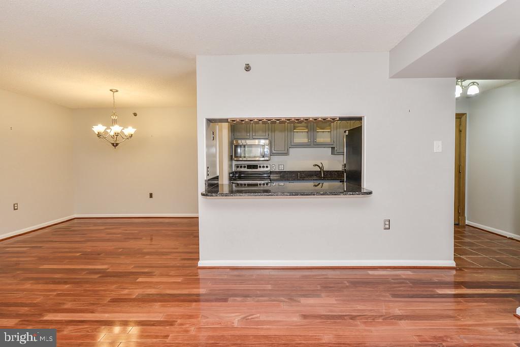 1301 North Courthouse Road, Unit 612 Arlington, VA 22201 - Photo 12 of 27