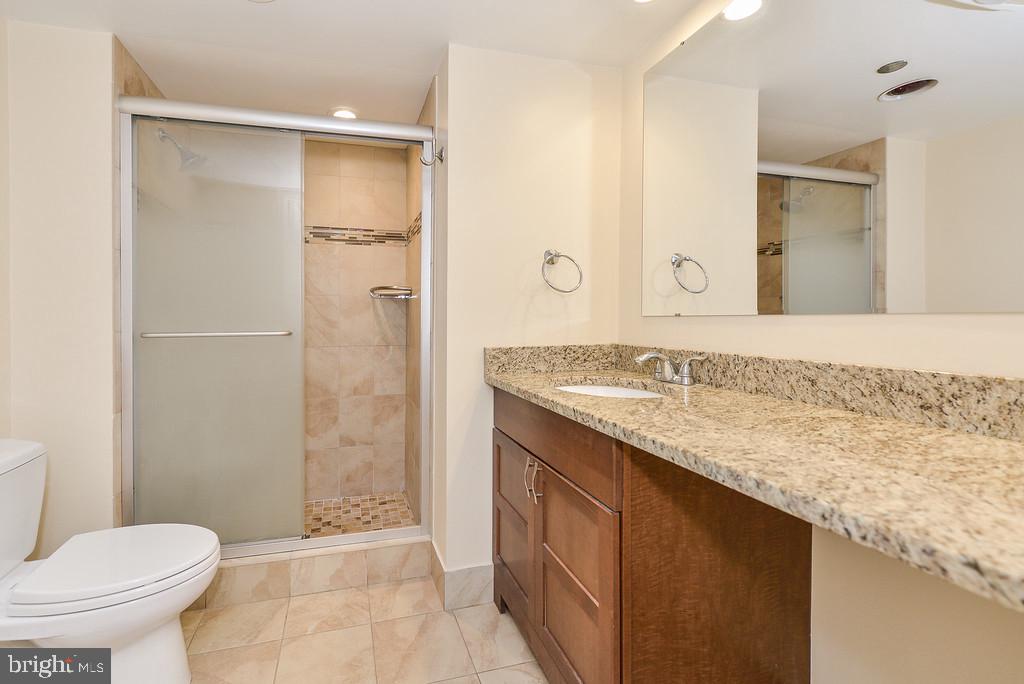 1301 North Courthouse Road, Unit 612 Arlington, VA 22201 - Photo 17 of 27