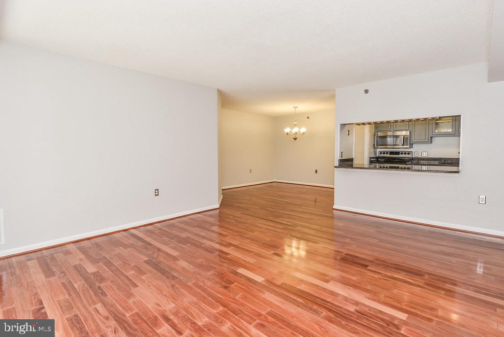 1301 North Courthouse Road, Unit 612 Arlington, VA 22201 - Photo 7 of 27