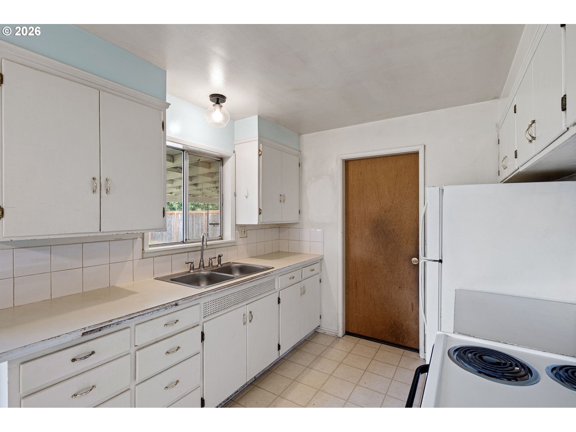 3375 Elmira Road Eugene, OR 97402 - Photo 14 of 37