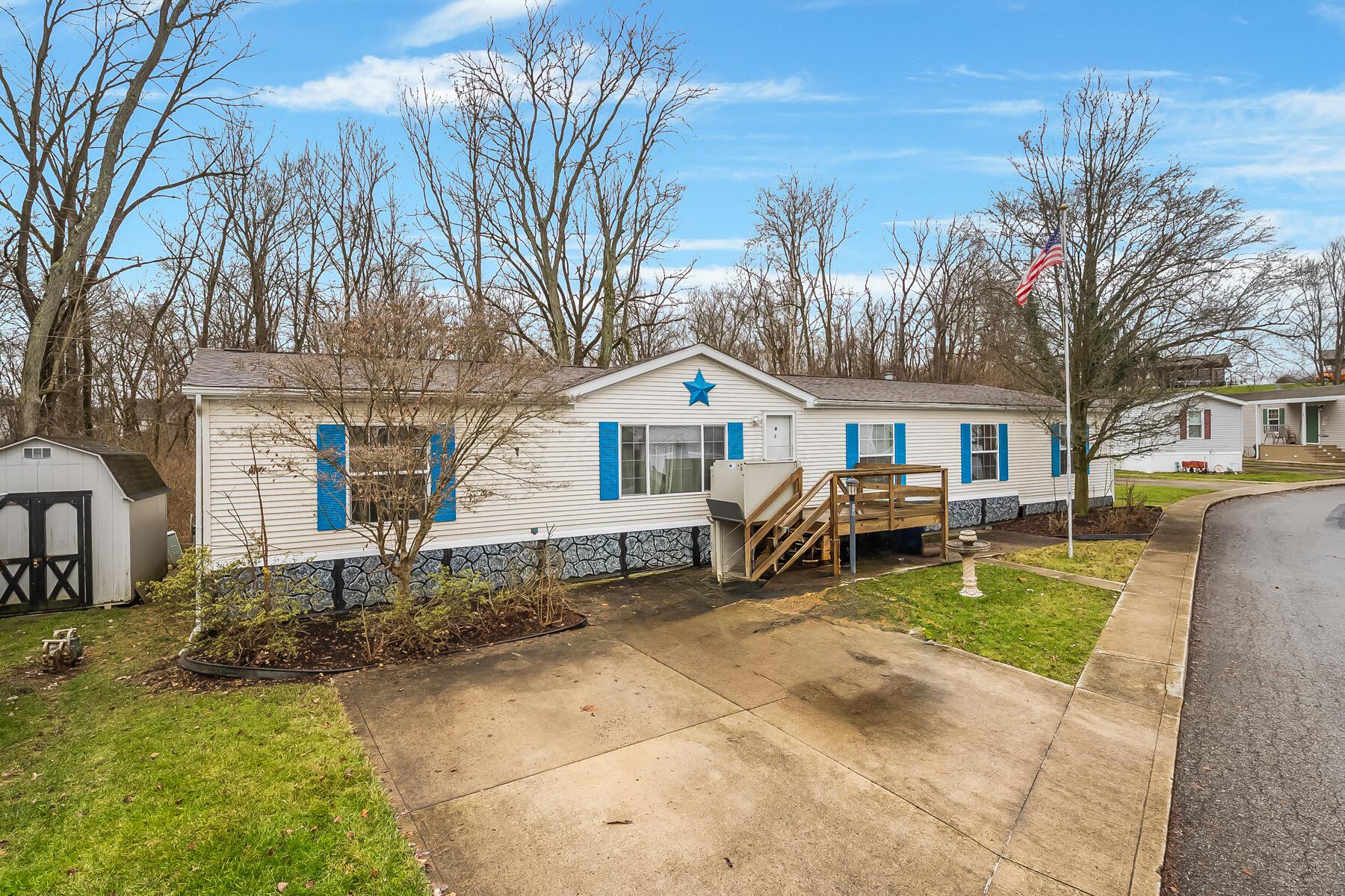 26 Spring Lake Court Delaware, OH 43015 - Photo 1 of 35 26 Spring Lake Ct-101