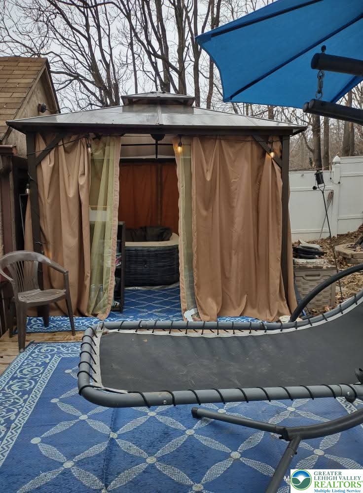 1291 Seidersville Road Bethlehem, PA 18015 - Photo 24 of 33 Seller provided photo from a previous time