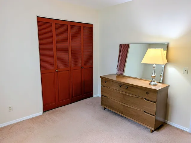 $239,500 | 2302 Blackthorn Drive, Champaign, IL 61821