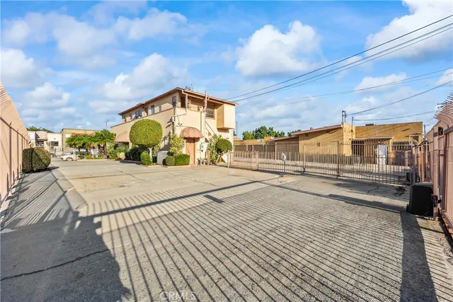 $1,700,000 | 3527 West Beverly Boulevard, Montebello, CA 90640