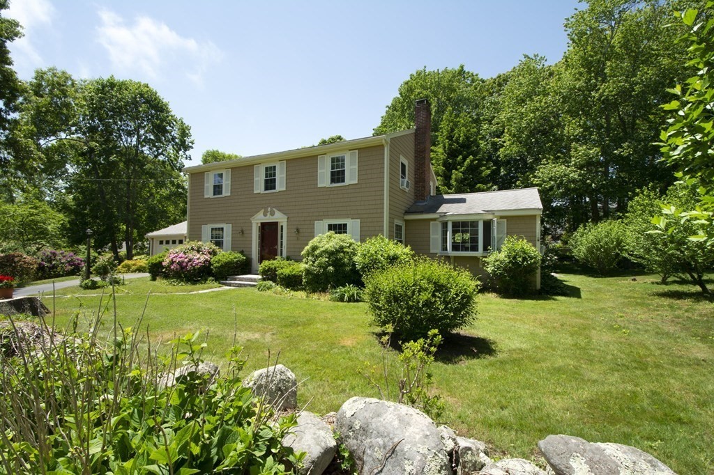 30 Pennfield Road Scituate, MA 02066 - Photo 3 of 34 Gallery Image 3