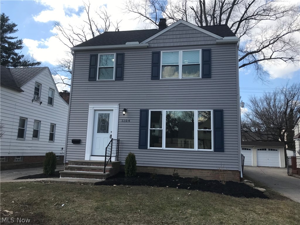 1104 Argonne Road Cleveland, OH 44121 - Photo 1 of 16