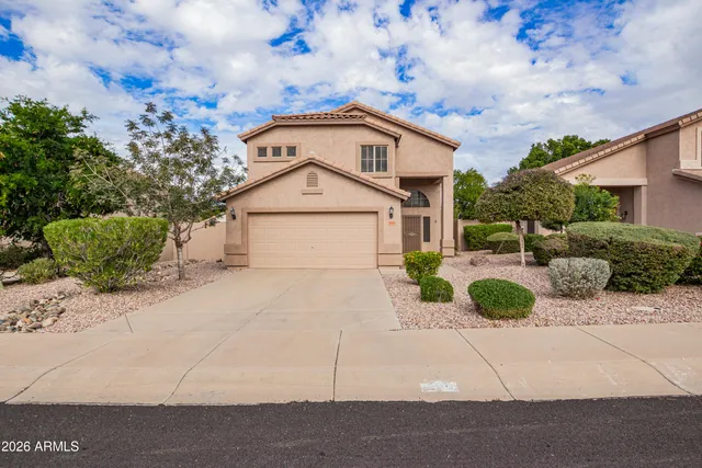 $550,000 | 886 West Windhaven Avenue, Gilbert, AZ 85233