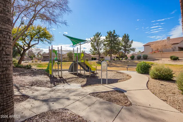 $550,000 | 886 West Windhaven Avenue, Gilbert, AZ 85233