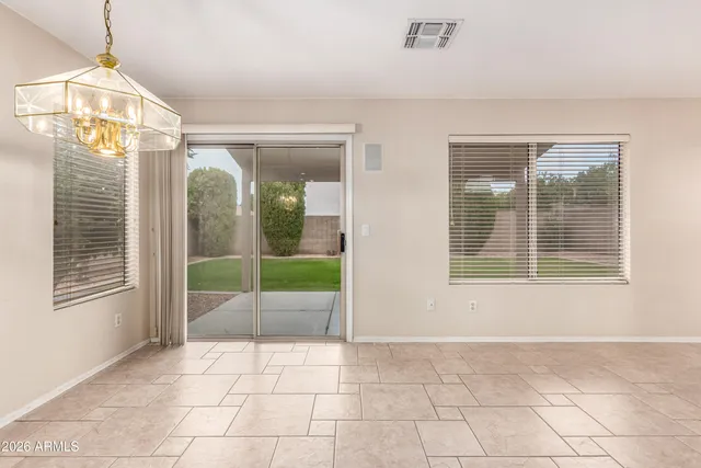 $550,000 | 886 West Windhaven Avenue, Gilbert, AZ 85233