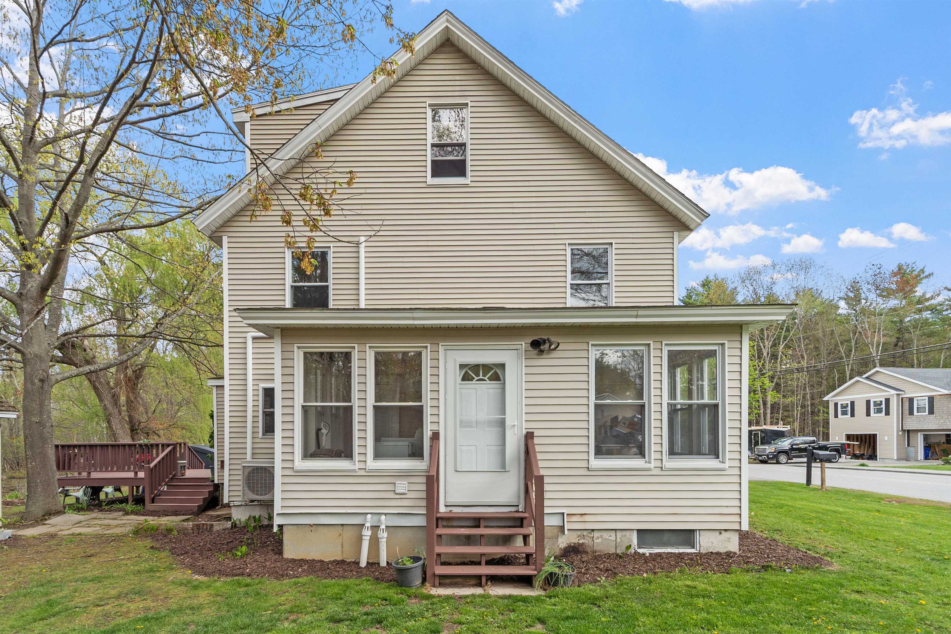 71 Linden Street Exeter, NH 03833 - Photo 3 of 32