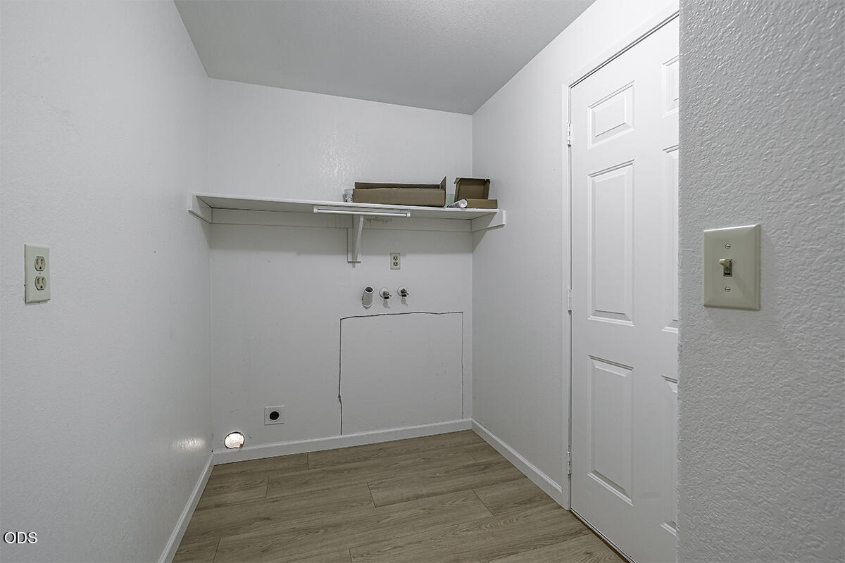 445 Midway Road Medford, OR 97501 - Photo 22 of 33