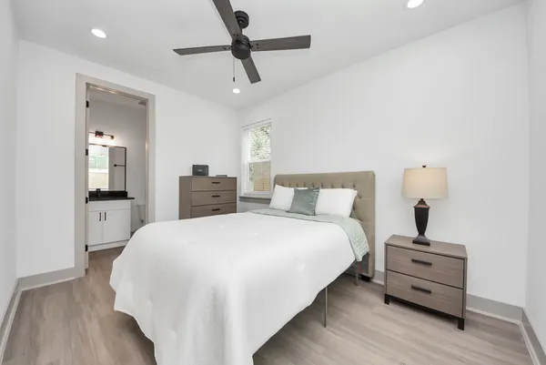 $2,490 | 5302 Kindred Garden Lane, Unit A, Houston, TX 77091