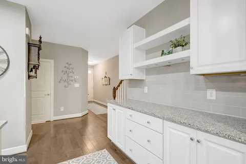 $899,000 | 6421 Beatles Lane, Alexandria, VA 22310