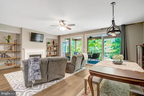 $899,000 | 6421 Beatles Lane, Alexandria, VA 22310