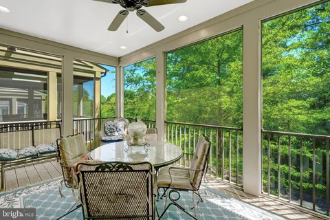 $899,000 | 6421 Beatles Lane, Alexandria, VA 22310