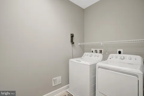 $899,000 | 6421 Beatles Lane, Alexandria, VA 22310
