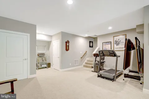 $899,000 | 6421 Beatles Lane, Alexandria, VA 22310