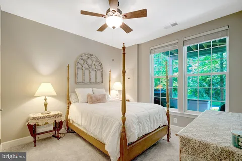 $899,000 | 6421 Beatles Lane, Alexandria, VA 22310