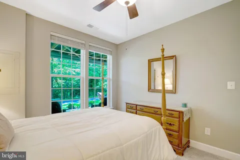 $899,000 | 6421 Beatles Lane, Alexandria, VA 22310