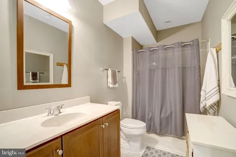 $899,000 | 6421 Beatles Lane, Alexandria, VA 22310