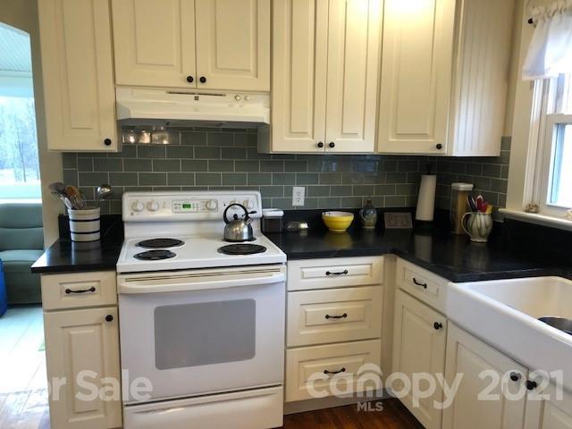154 Dula Road Spruce Pine, NC 28777 - Photo 21 of 33 Gallery Image 21