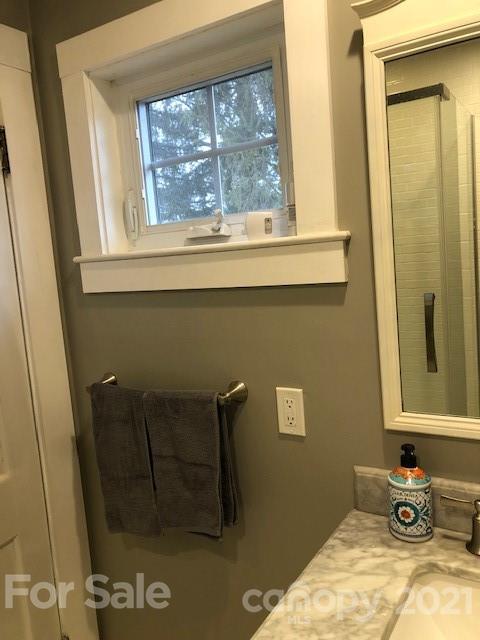 154 Dula Road Spruce Pine, NC 28777 - Photo 28 of 33 Gallery Image 28