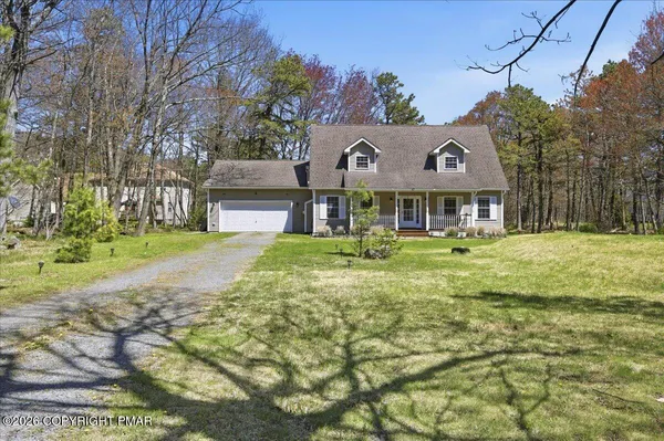 $399,900 | 142 Stillwater Drive, Pocono Summit, PA 18346