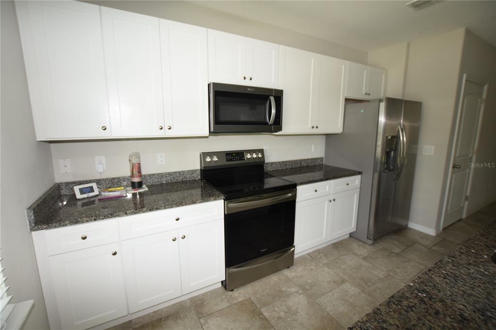 16097 Pebble Bluff Loop Winter Garden, FL 34787 - Photo 13 of 32