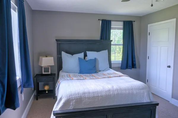 $690,000 | 1354 Hickory Trail, Carbondale, IL 62902