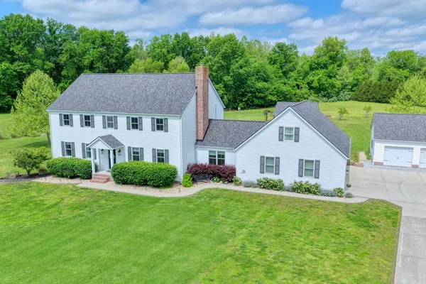 $690,000 | 1354 Hickory Trail, Carbondale, IL 62902