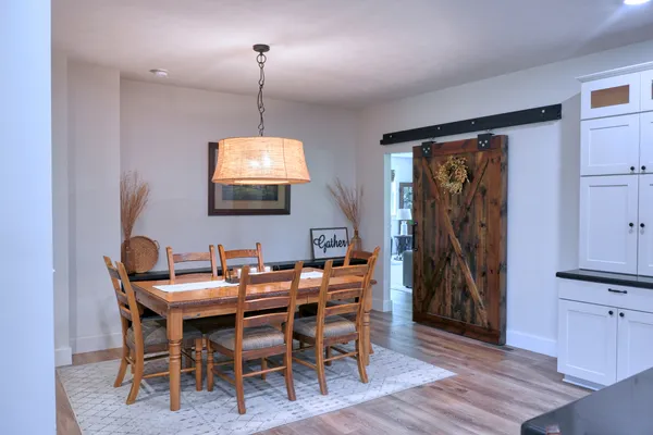 $690,000 | 1354 Hickory Trail, Carbondale, IL 62902