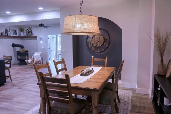 $690,000 | 1354 Hickory Trail, Carbondale, IL 62902