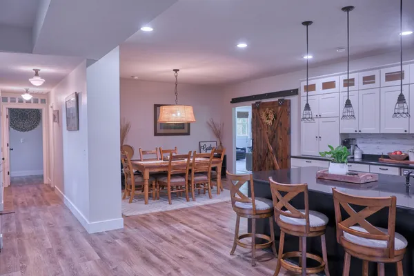 $690,000 | 1354 Hickory Trail, Carbondale, IL 62902