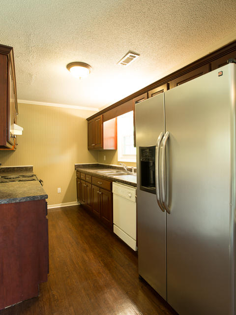 23 Random Terrace Ringgold, GA 30736 - Photo 8 of 36 Kitchen