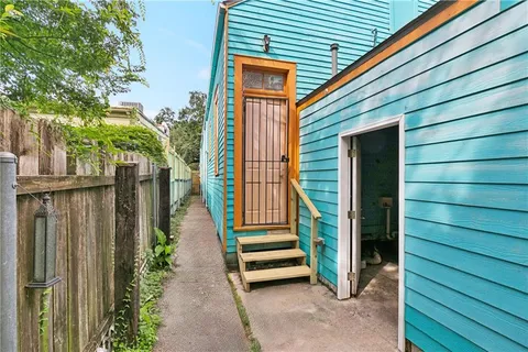 $380,000 | 3324-26 Banks Street, New Orleans, LA 70119