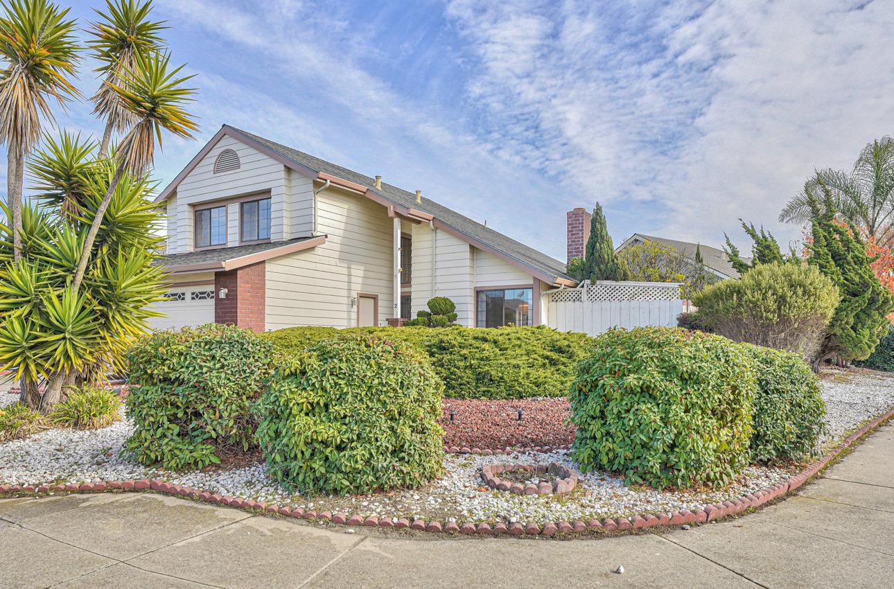 2 Geary Circle Salinas, CA 93907 - Photo 29 of 29 a front view of a house with garden