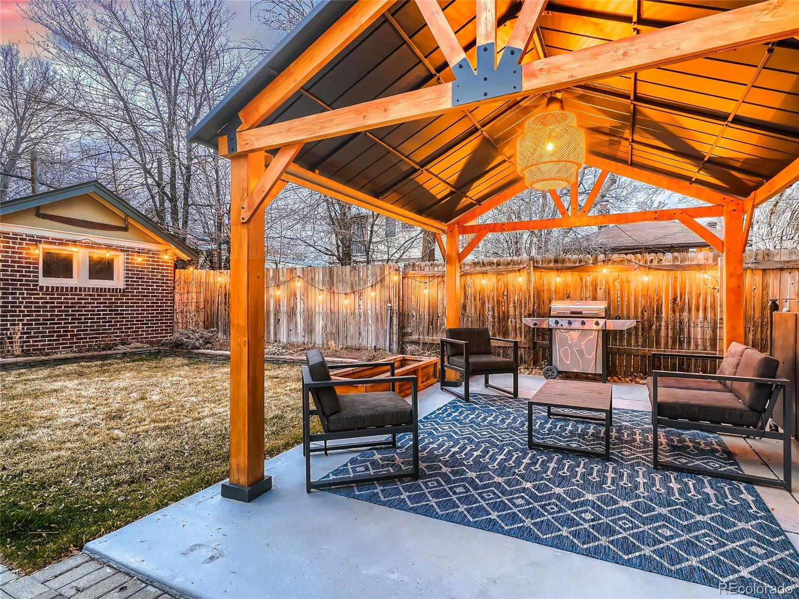 1675 Monroe Street Denver, CO 80206 - Photo 24 of 40