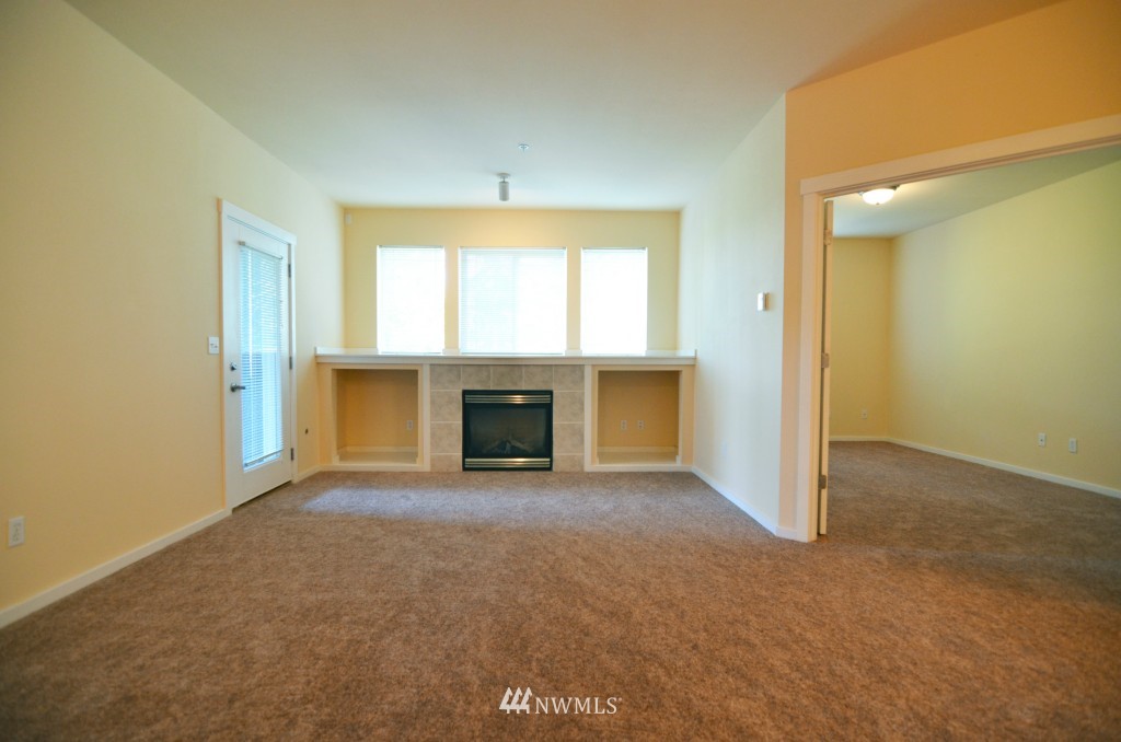 107 164th Street Southeast, Unit 2203 Bothell, WA 98012 - Photo 3 of 18