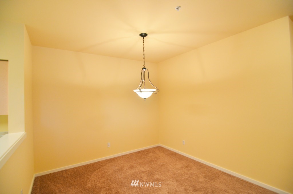 107 164th Street Southeast, Unit 2203 Bothell, WA 98012 - Photo 8 of 18
