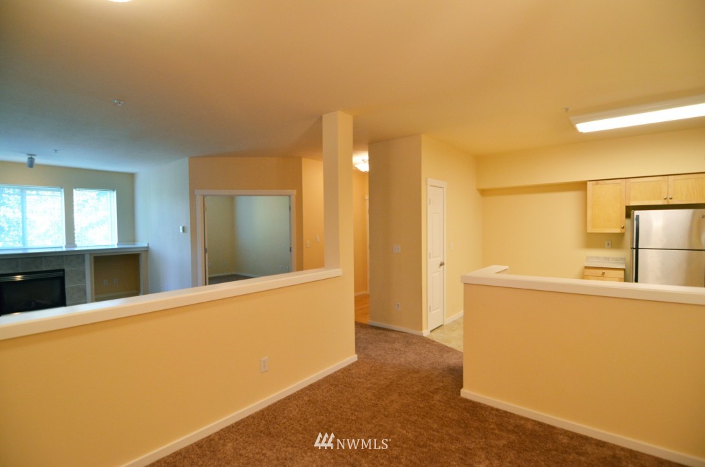 107 164th Street Southeast, Unit 2203 Bothell, WA 98012 - Photo 9 of 18