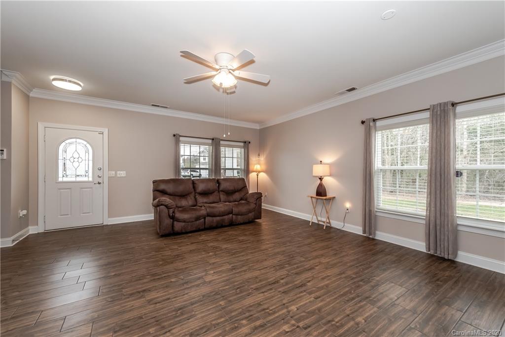 7846 Kuck Road Mint Hill, NC 28227 - Photo 8 of 40 Gallery Image 8
