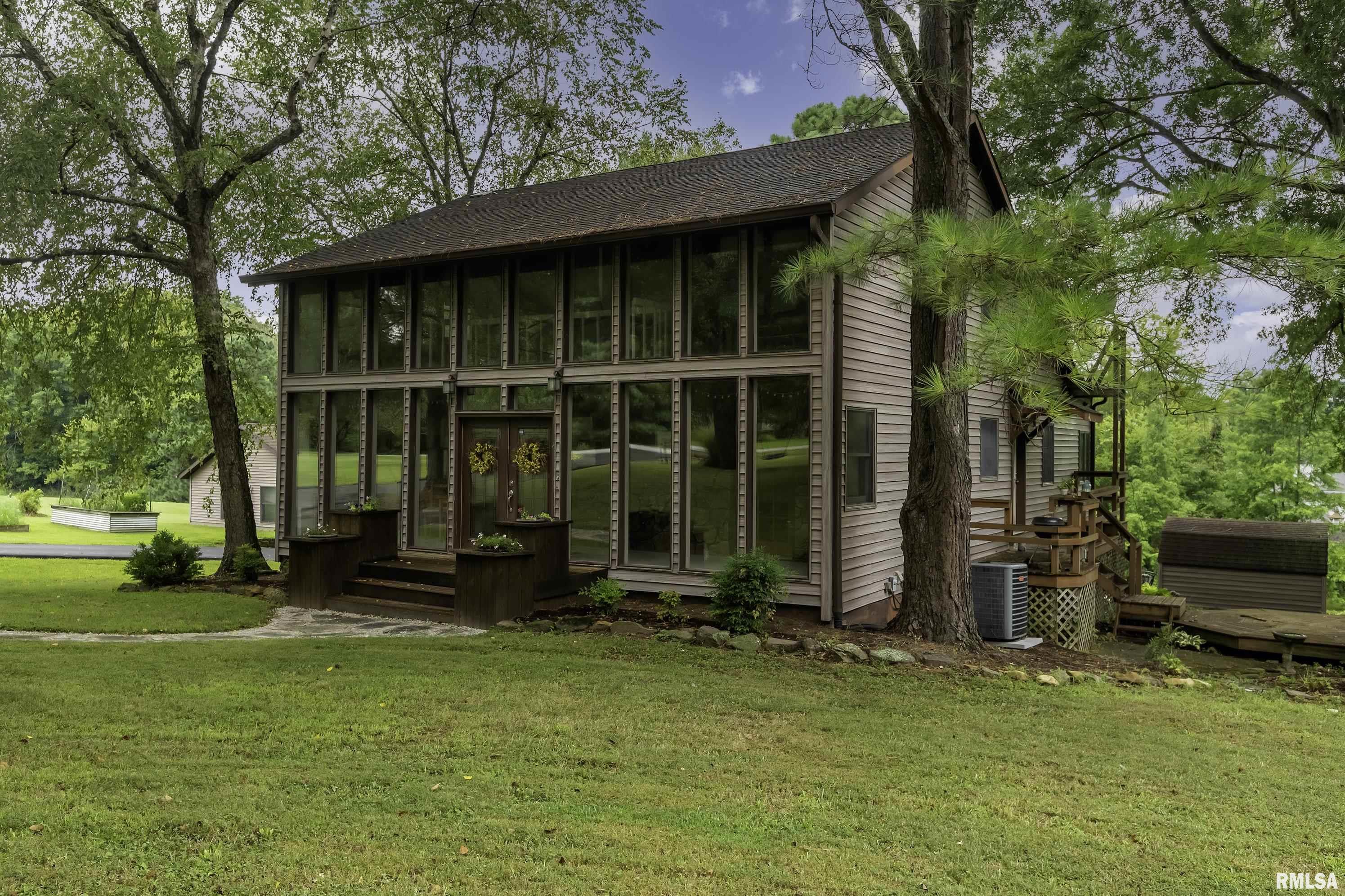 351 Phillips Road Carbondale, IL 62902 - Photo 3 of 54 Gallery Image 3