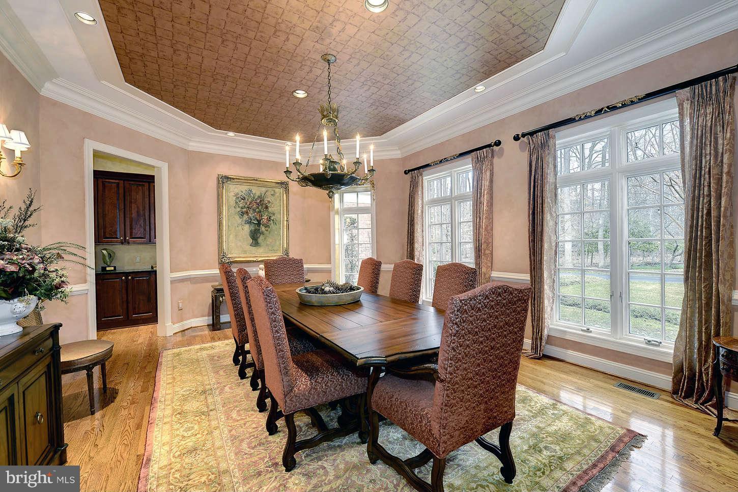10384 Kingsbridge Road Ellicott City, MD 21042 - Photo 4 of 30 Dining Room