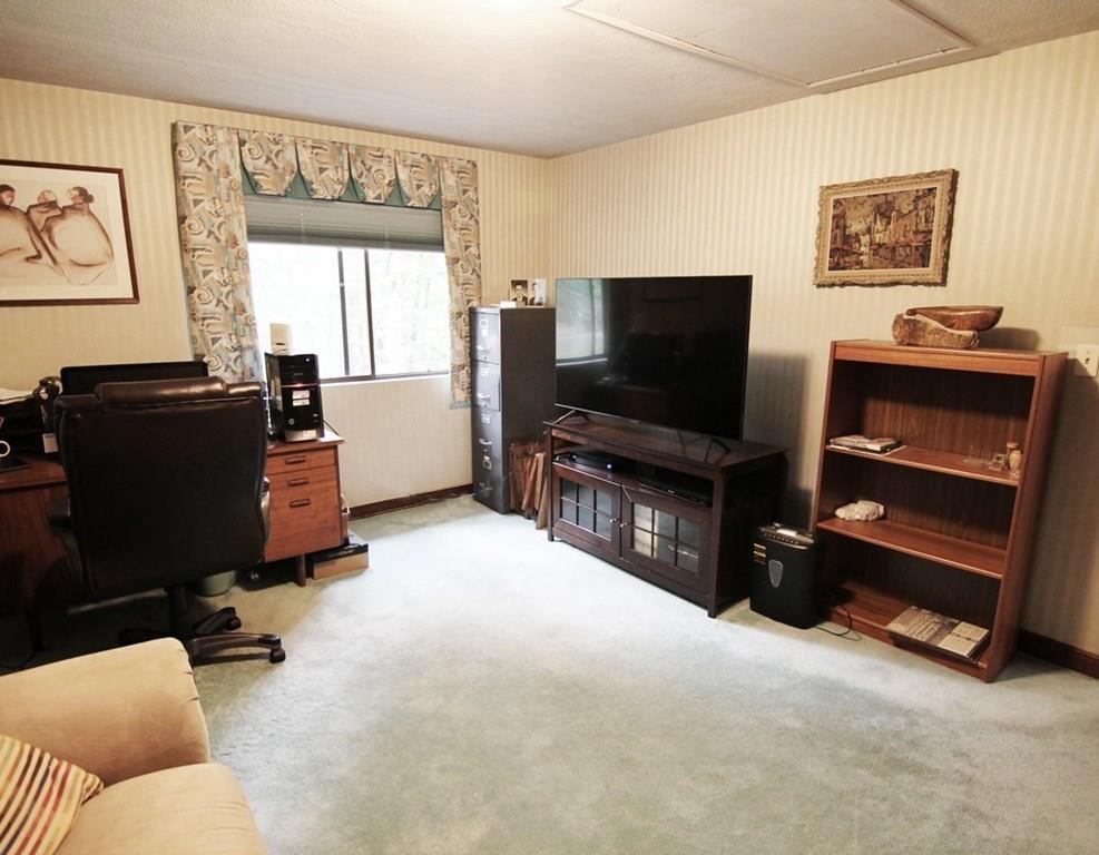 20 Heritage Drive Lexington, MA 02420 - Photo 15 of 27